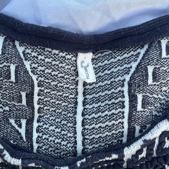 ANTHROPOLOGIE MOTH TOP - Picture 3 of 6